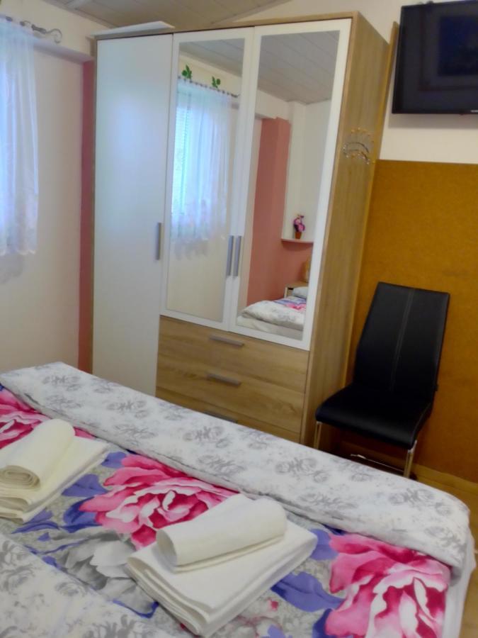 Studio Apartman Safaric Свети Мартин на Мури Екстериор снимка
